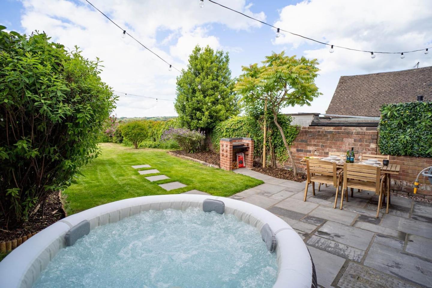 Stylish 2 Bedroom Cottage With Hot Tub And Parking Bewdley Dış mekan fotoğraf